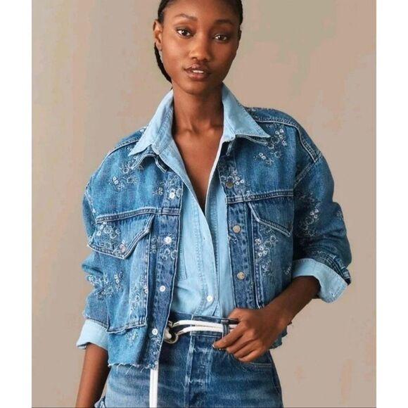 Pilcro and the Letterpress Jackets & Blazers - Pilcro size M Anthropologie denim floral embroidered jacket - EUC